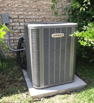 Outdoor heat pump condenser