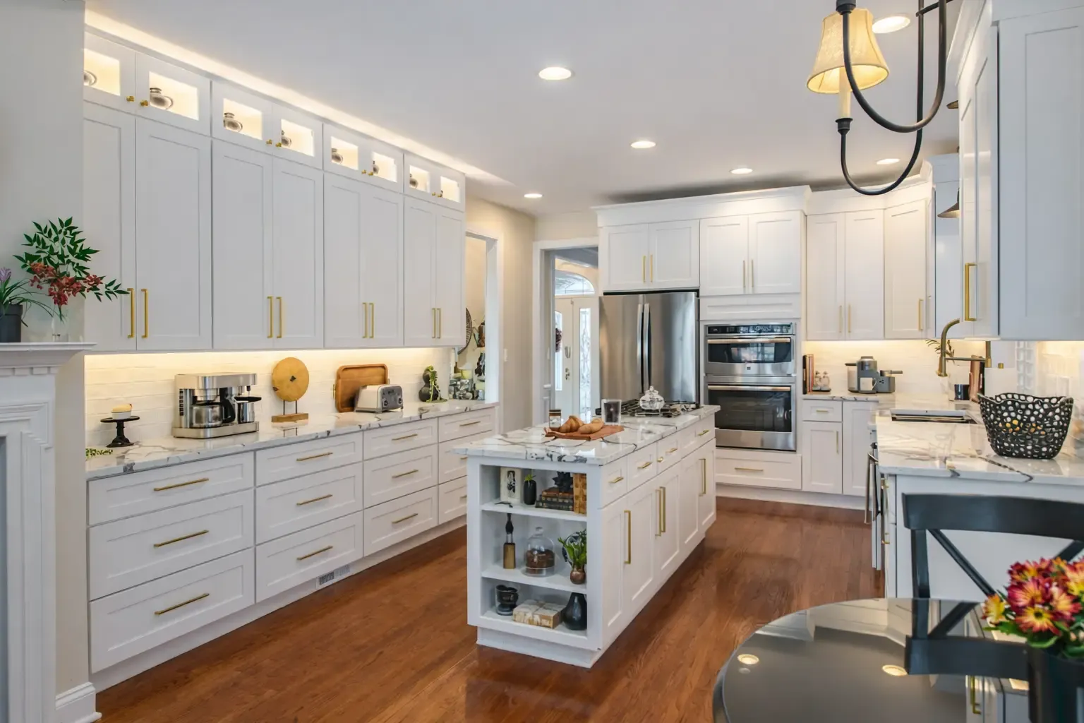 White shaker kitchen with storage island